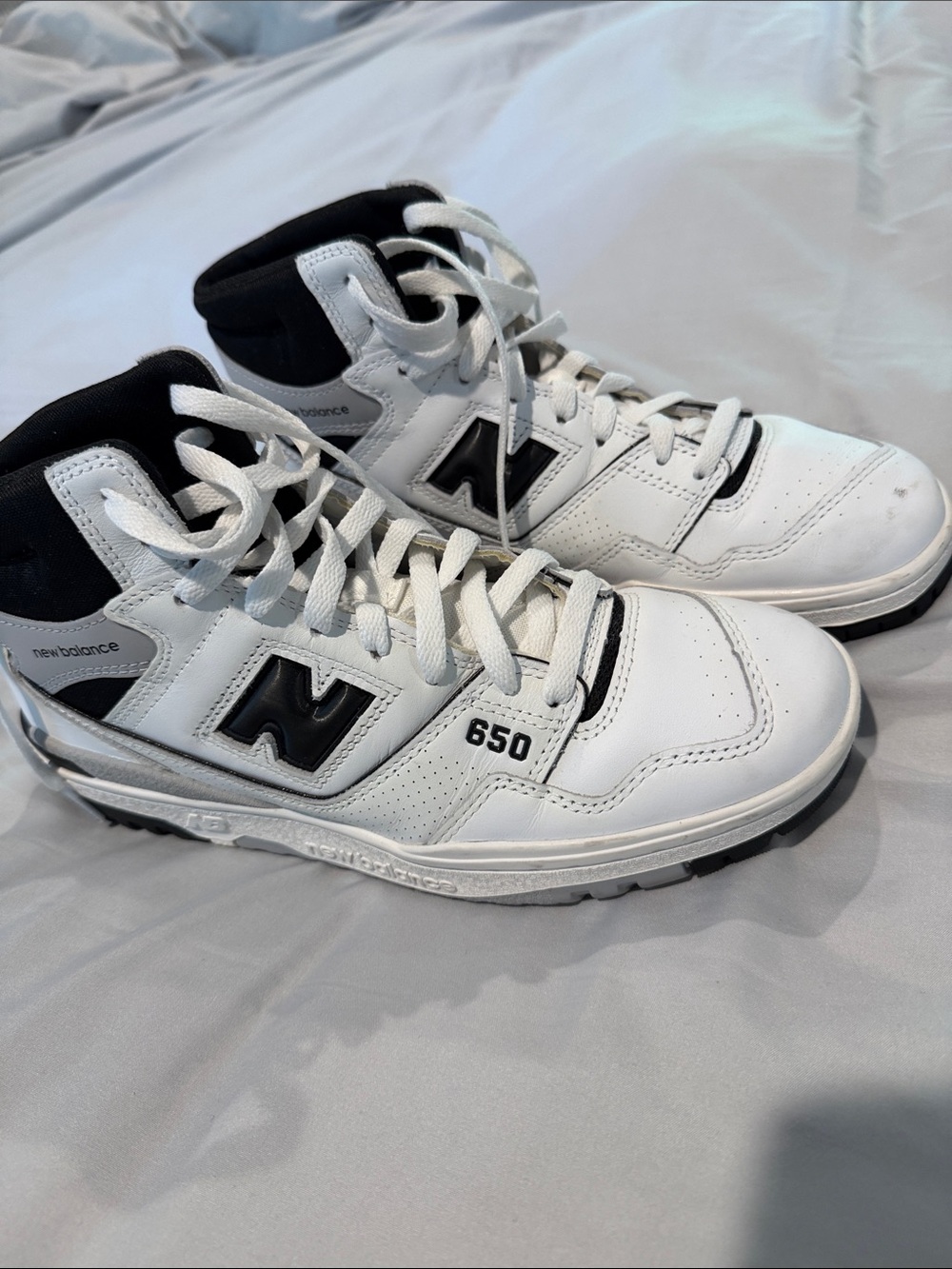 New Balance White and Black 650 Men's Athletic Shoes